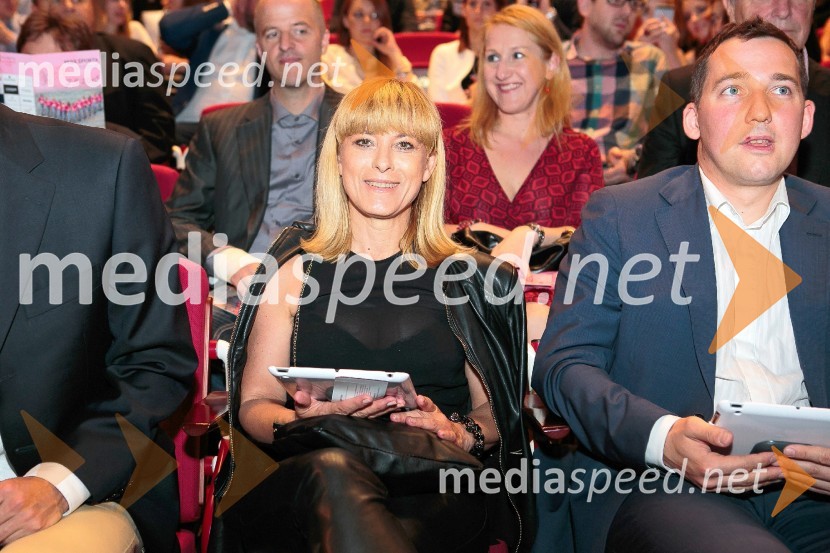  Barbra Jermann, urednica revije Suzy;  Denis  Mancevič, Skupina SijMiss športa 2016