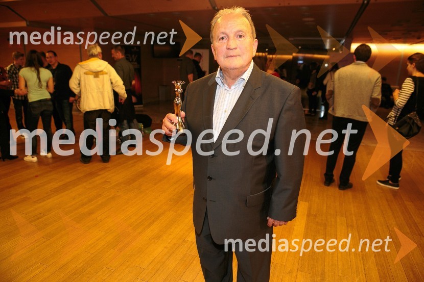  Srečko  Čož, pesnik in ustanovitelj Miss športa SlovenijeMiss športa 2016