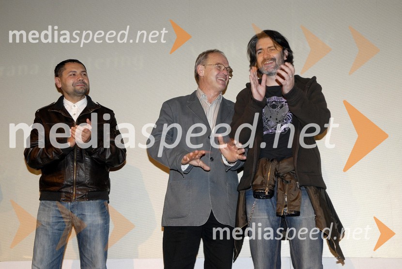 Vinko Grubišić, koproducent filma, Franci Zajc, producent filma in Davor JanjićPremiera filma Petelinji zajtrk v Zagrebu