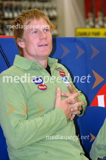 Bernard Vajdič, smučarPredstavitev in tiskovna konferenca alpske smučarske reprezentance za sezono 2007/08