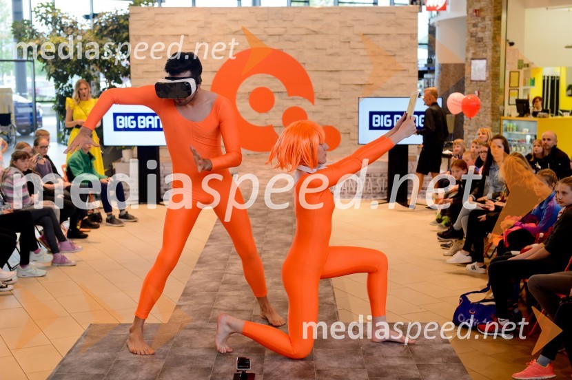 Modna revija v Qlandii Novo Mesto