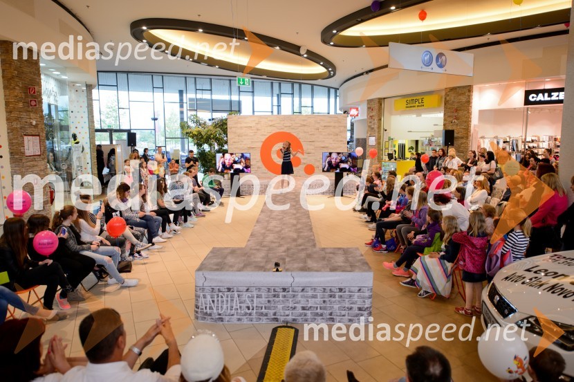 Modna revija v Qlandiji Novo mestoModna revija v Qlandii Novo Mesto