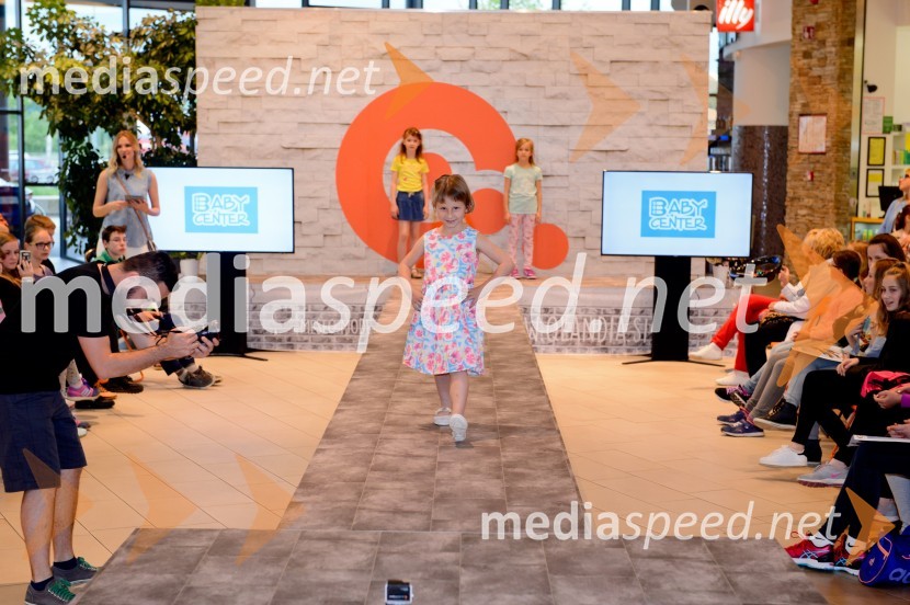 Modna revija v Qlandii Novo Mesto