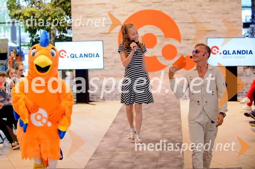  ... ;   Igor  Jelen-Iggy, koreograf, lastnik plesnega centra IgenModna revija v Qlandii Novo Mesto