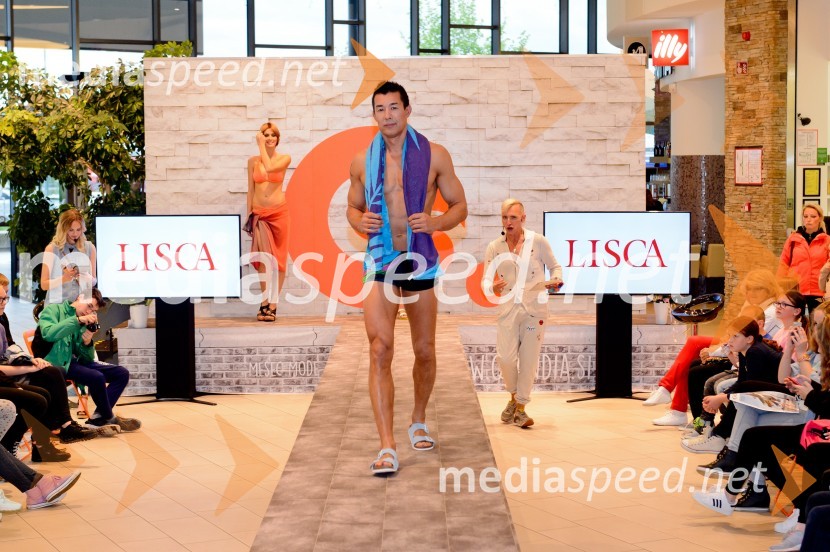  Taiji Tokuhisa, maneken in voditeljModna revija v Qlandii Novo Mesto