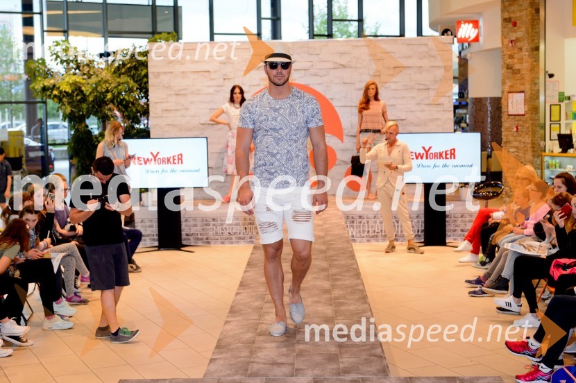 Modna revija v Qlandii Novo Mesto