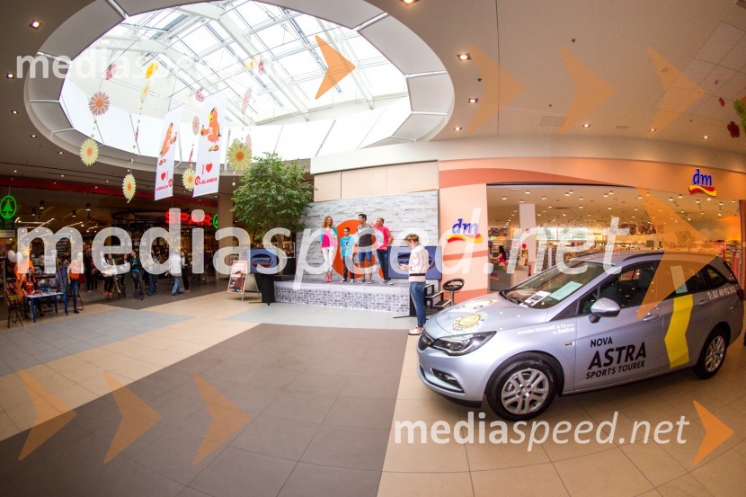 Modna revija v Qlandiji KrškoModna revija v Qlandii Krško