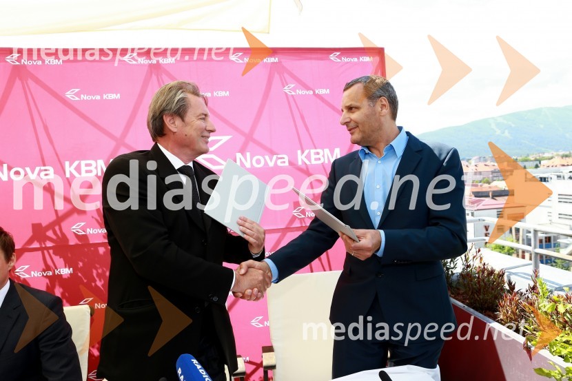  Vladimir  Rukavina Gogo, direktor Narodnega doma Maribor ter direktor Festivala Lent ;  Danilo Rošker, direktor SNG MariborFestival Lent 2016, podpis sponzorske pogodbe z Novo KBM