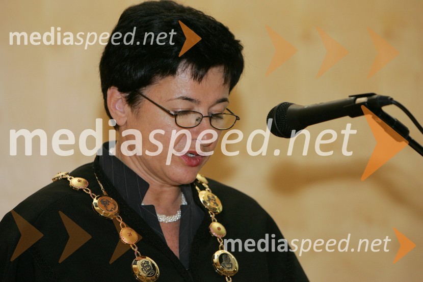 Izr. prof. dr. Dušica Pahor, Medicinska fakulteta Univerze v MariboruPromocija doktorjev znanosti Univerze v Mariboru, oktober 2007