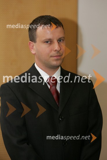 Dr. Damjan VlajPromocija doktorjev znanosti Univerze v Mariboru, oktober 2007