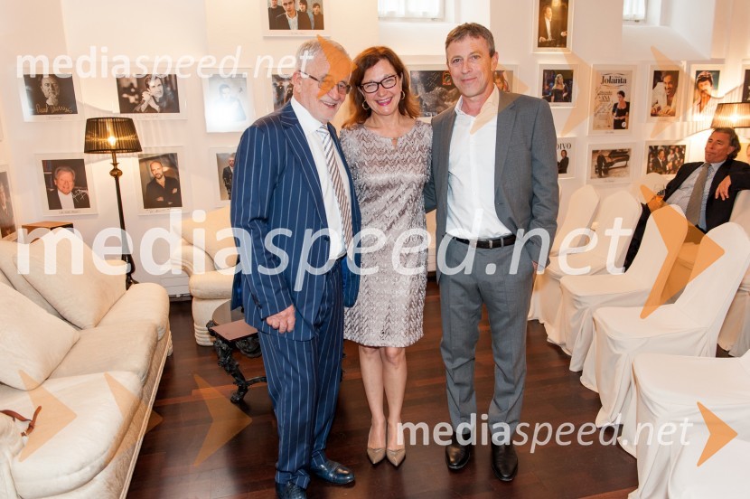 dr. Peter  Čeferin, pravnik, pisatelj;  Alenka Košorok Humar, odvetnica, publicistka, predsednica Ljubljanskega območnega zbora OZS; dr. Rok Čeferin, odvetnikOdvetništvo na Slovenskem, predstavitev knjige Petra Čeferina