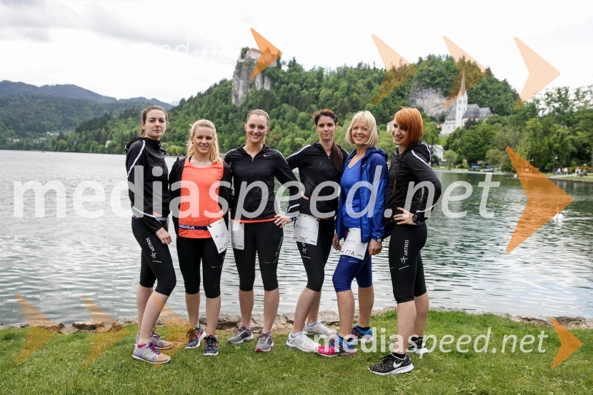  Alma Ganič;  Maša Lukša;  Nastja Šlosel;  Tamara Širca;  Mojca Primon;  Vesna KrapežPoslovni tek trojk 2016