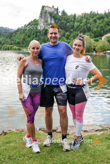  Sabina Kumer, Sensilab;  Rok Kramer, direktor Nupo CEE;  Petra Gorečan, SensilabPoslovni tek trojk 2016