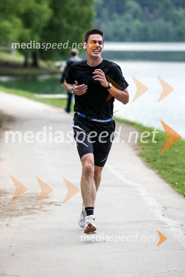 Poslovni tek trojk 2016