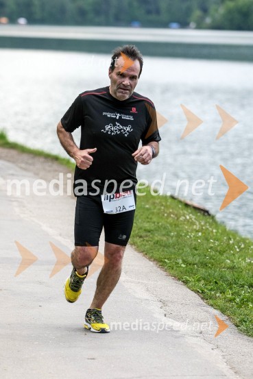 Poslovni tek trojk 2016