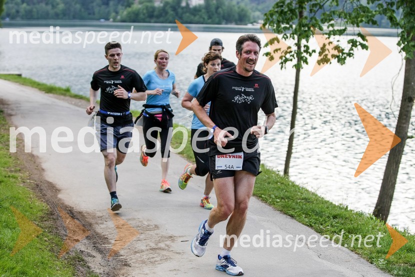 Poslovni tek trojk 2016