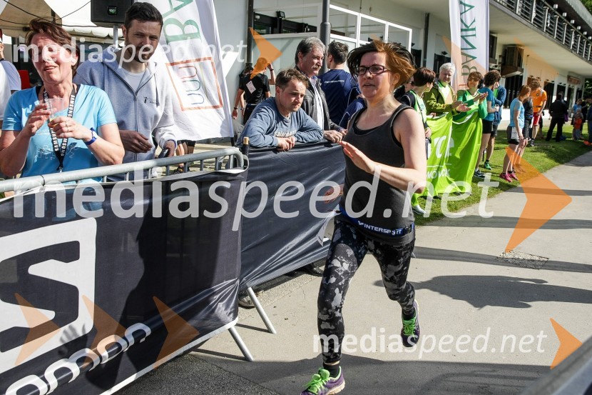 Poslovni tek trojk 2016