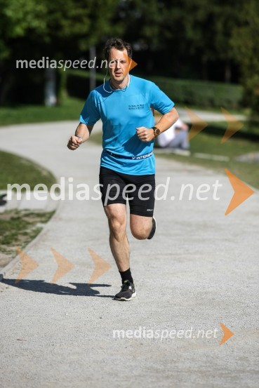 Poslovni tek trojk 2016