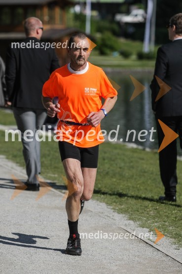 Poslovni tek trojk 2016