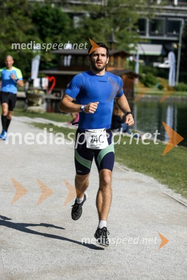 Poslovni tek trojk 2016