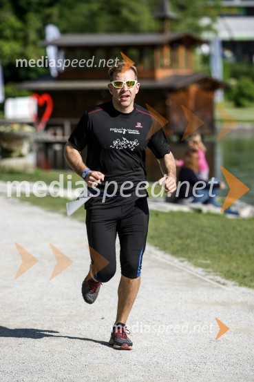 Poslovni tek trojk 2016