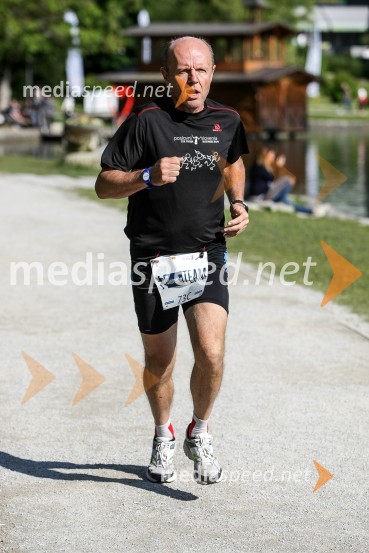 Poslovni tek trojk 2016