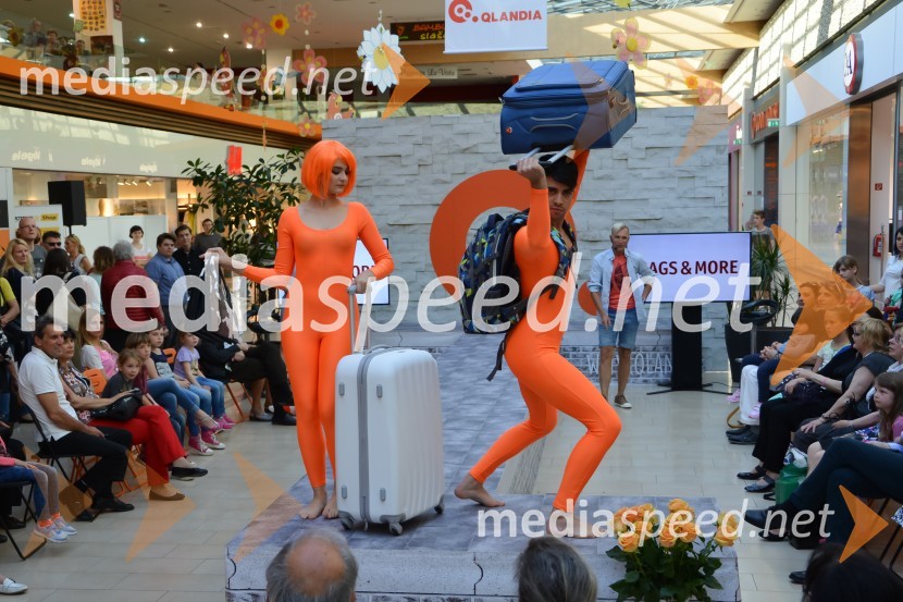 Modna revija v Qlandii Nova Gorica