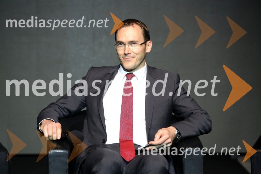  Rasto Oderlap, direktor, podjetje Autocommerce d.o.o.Petra Nemcova v Sloveniji