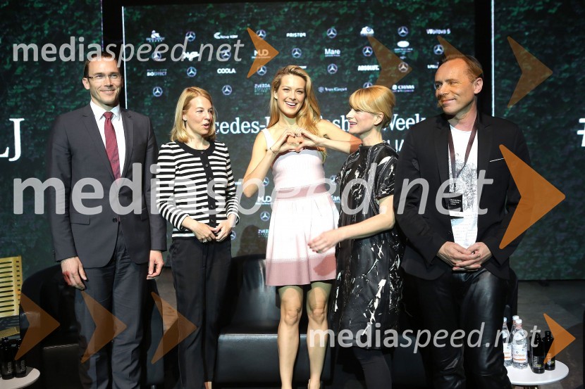  Rasto Oderlap, direktor, podjetje Autocommerce d.o.o.;  ... ;  Petra Nemcova, manekenka;  Metka  Kejžar, vodja marketinga in odnosov z javnostmi, Autocommerce d.o.o.;  ... Petra Nemcova v Sloveniji