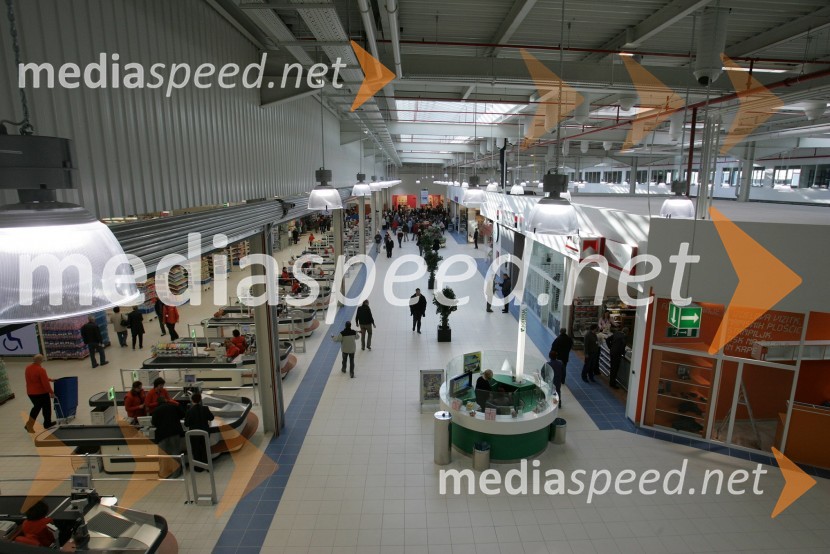 Supermarket E.LeclercOtvoritev supermarketa E.Leclerc