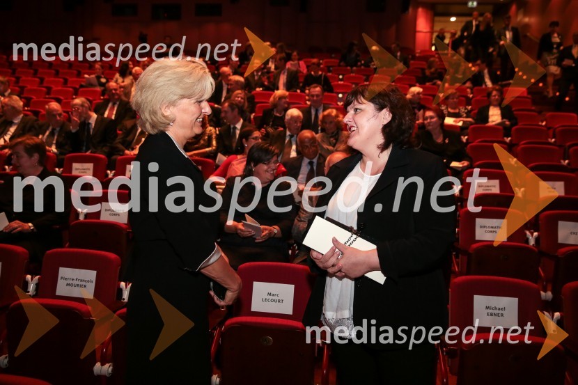 dr. Anna Prinz, veleposlanica Nemčije;  Uršula Cetinski, generalna direktorica, Cankarjev dom25. obletnica slovenske diplomacije
