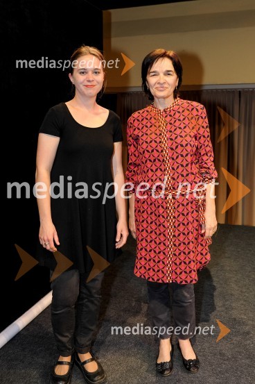  Marina Katalenić, kuratorica LIKfesta;  Zora Stančič, docentka in magistra umetnosti1. LIKfest, zaključna prireditev z izdelavo grafike velikanke