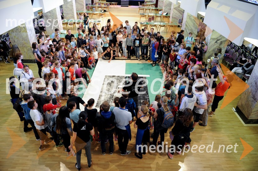 1. LIKfest, zaključna prireditev z izdelavo grafike velikanke1. LIKfest, zaključna prireditev z izdelavo grafike velikanke