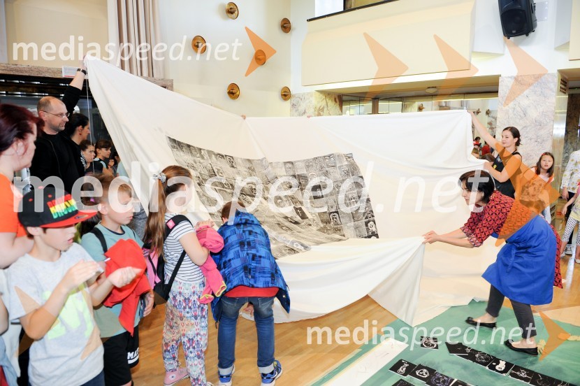 1. LIKfest, zaključna prireditev z izdelavo grafike velikanke1. LIKfest, zaključna prireditev z izdelavo grafike velikanke