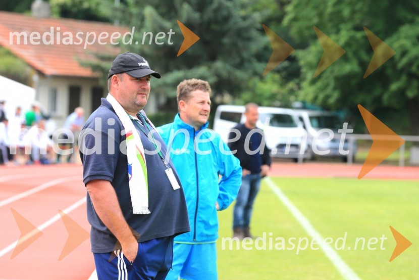  Sebastjan Rojs, selektor Vinske reprezentance Slovenije;  Danilo Steyer,   vinar, Steyer Vina; vinski vitez, predsednik Vinske reprezentance SlovenijeVinska reprezentanca Slovenije z zmago nad Italijo v finale EP vinarjev v nogometu in obisk Rüdesheim am Rhein