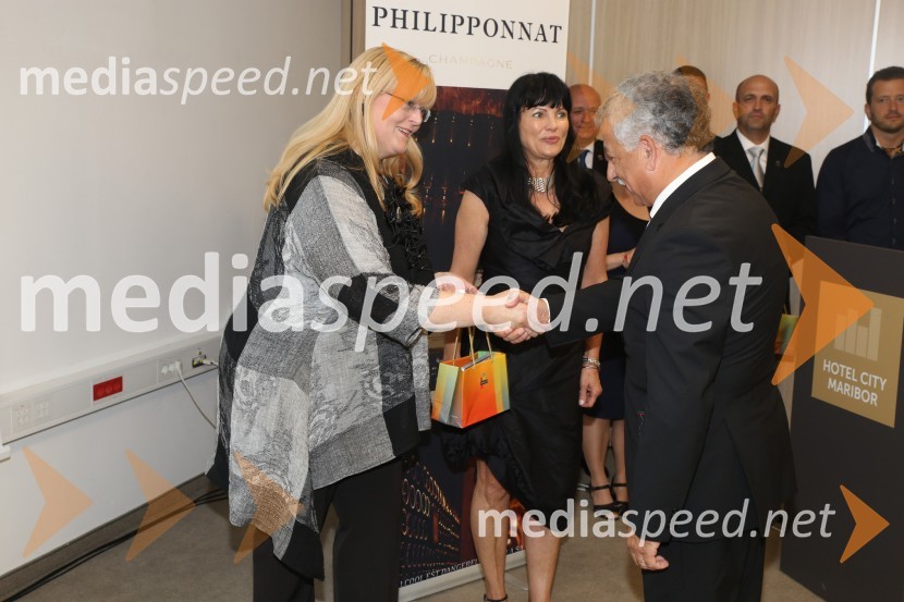  Melita  Petelin, podžupanja MOM, Lista župana Andreja Fištravca; mag.  Helena  Cvikl, direktorica Višje strokovne šole za gostinstvo in turizem v Maribor;  ... Coupe Georges Baptiste, podelitev nagrad