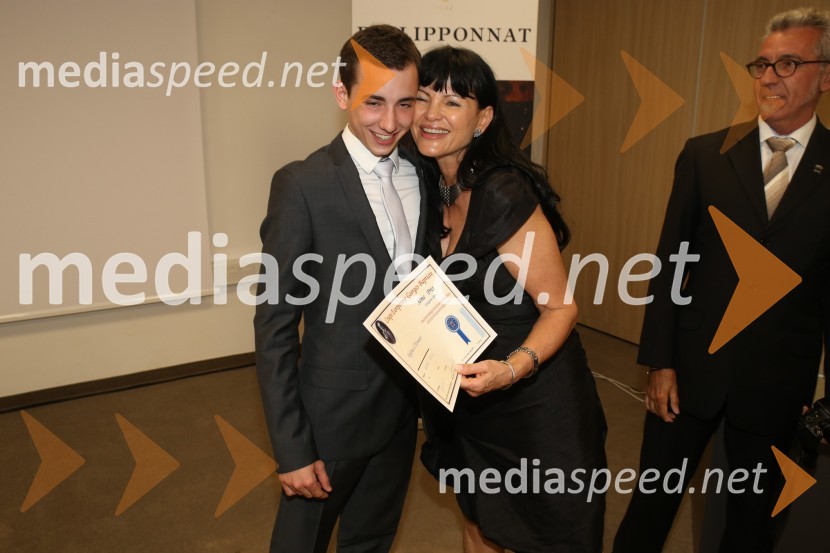  ... ; mag.  Helena  Cvikl, direktorica Višje strokovne šole za gostinstvo in turizem v MariborCoupe Georges Baptiste, podelitev nagrad