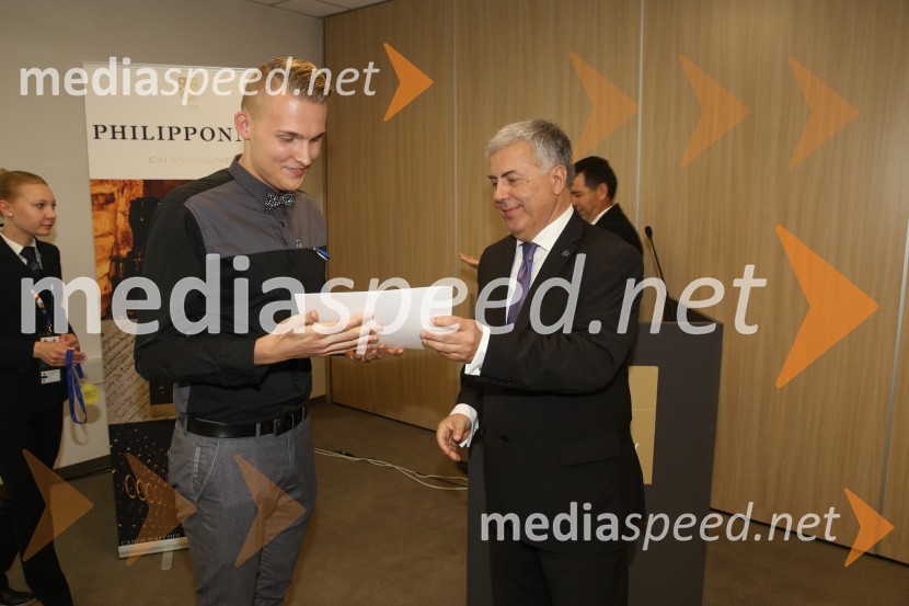  ... ;  Paulo Reves, podpredsednik za evropska tekmovanja Coupe Georges BaptisteCoupe Georges Baptiste, podelitev nagrad