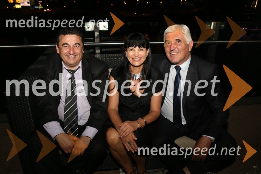  ... ; mag.  Helena  Cvikl, direktorica Višje strokovne šole za gostinstvo in turizem v Maribor;  ... Coupe Georges Baptiste, podelitev nagrad