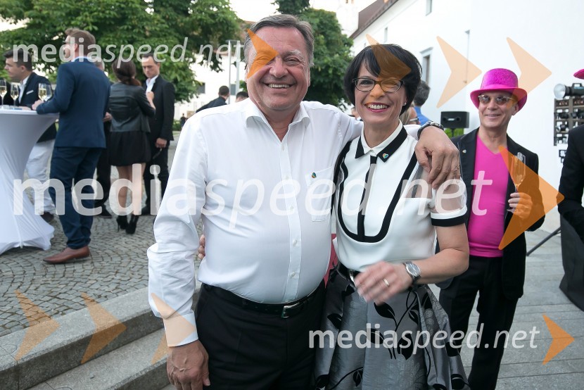  Zoran Janković, župan, Mestna občina Ljubljana;  Marta Kos Marko, veleposlanica Slovenije v NemčijiDragon's ball 2016