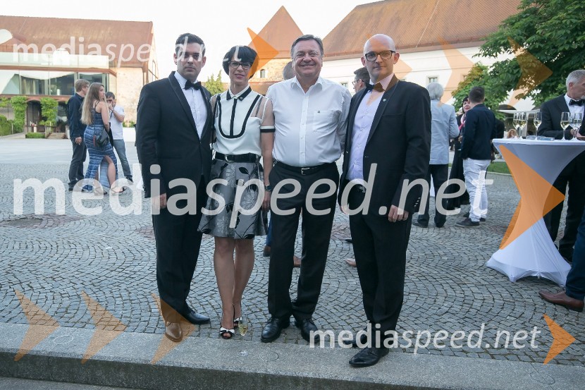  Mattej Valenčič, Imperial Luxury Travel Solutions ;  Marta Kos Marko, veleposlanica Slovenije v Nemčiji;  Zoran Janković, župan, Mestna občina Ljubljana;  Matej Knific, Imperial Luxury Travel Solutions Dragon's ball 2016