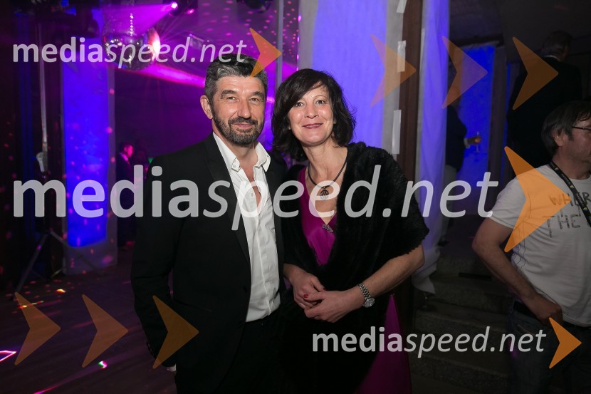  Aleksander Batič, izvršni direktor NKBM za področje poslovne mreže;  Julijana BatičDragon's ball 2016