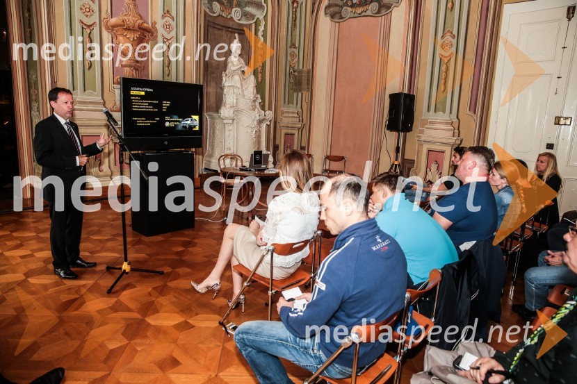  Borut Gazvoda, direktor, Opel SlovenijaOpel Astra Sports Tourer, slovenska predstavitev