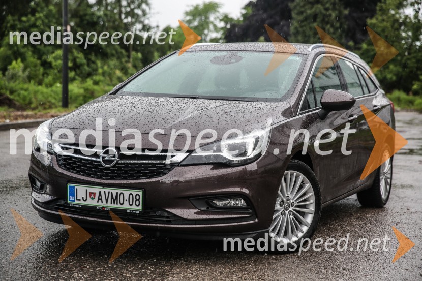 Opel Astra Sports TourerOpel Astra Sports Tourer, slovenska predstavitev