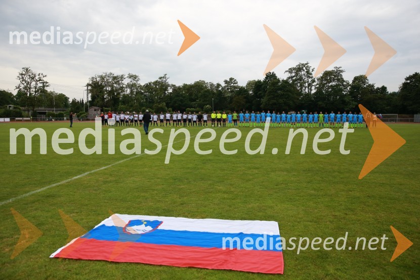 Vinska reprezentanca Slovenije z zmago nad Italijo v finale EP vinarjev v nogometuVinska reprezentanca Slovenije z zmago nad Italijo v finale EP vinarjev v nogometu in obisk Rüdesheim am Rhein