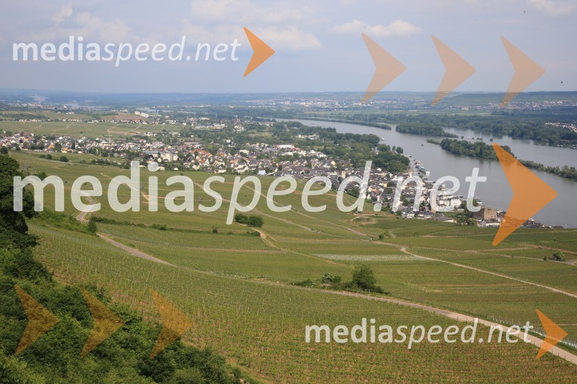 Rüdesheim am RheinVinska reprezentanca Slovenije z zmago nad Italijo v finale EP vinarjev v nogometu in obisk Rüdesheim am Rhein