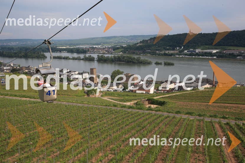 Rüdesheim am RheinVinska reprezentanca Slovenije z zmago nad Italijo v finale EP vinarjev v nogometu in obisk Rüdesheim am Rhein