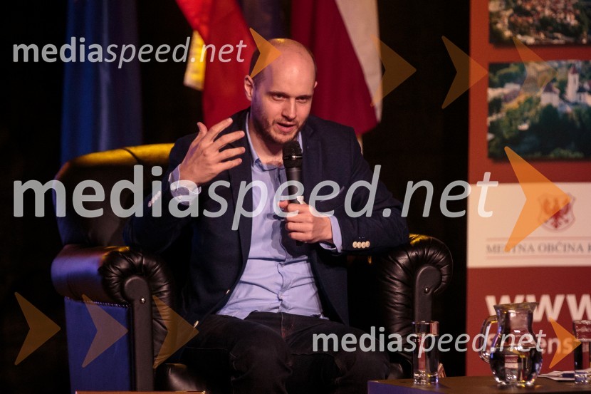  Mitja Okorn, režiserMitja Okorn je za svoj film Planet samskih prejel dve zlati roli