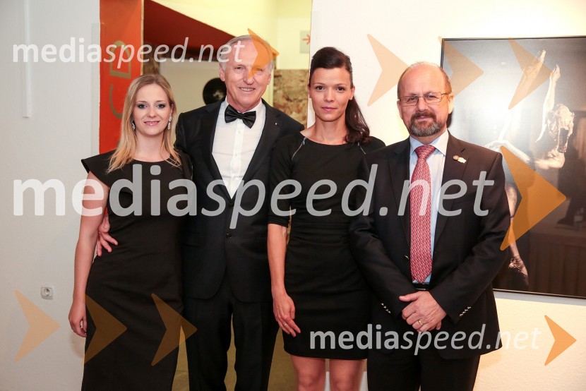  ... ;  Otmar Zorn, Vice Guverner Distrikta 1912;   Tina Žitnik;  Jože Zadravec, Guverner Distrikta 1912 2016/2017Rotary dobrodelna prireditev