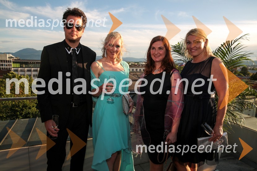  ... ;  Urša Teslić Čož;  ... ;  Darja Brank LongarRotary dobrodelna prireditev